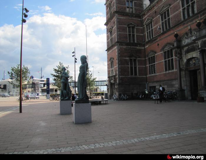 Hamlet statue - Helsingør (Elsinore)