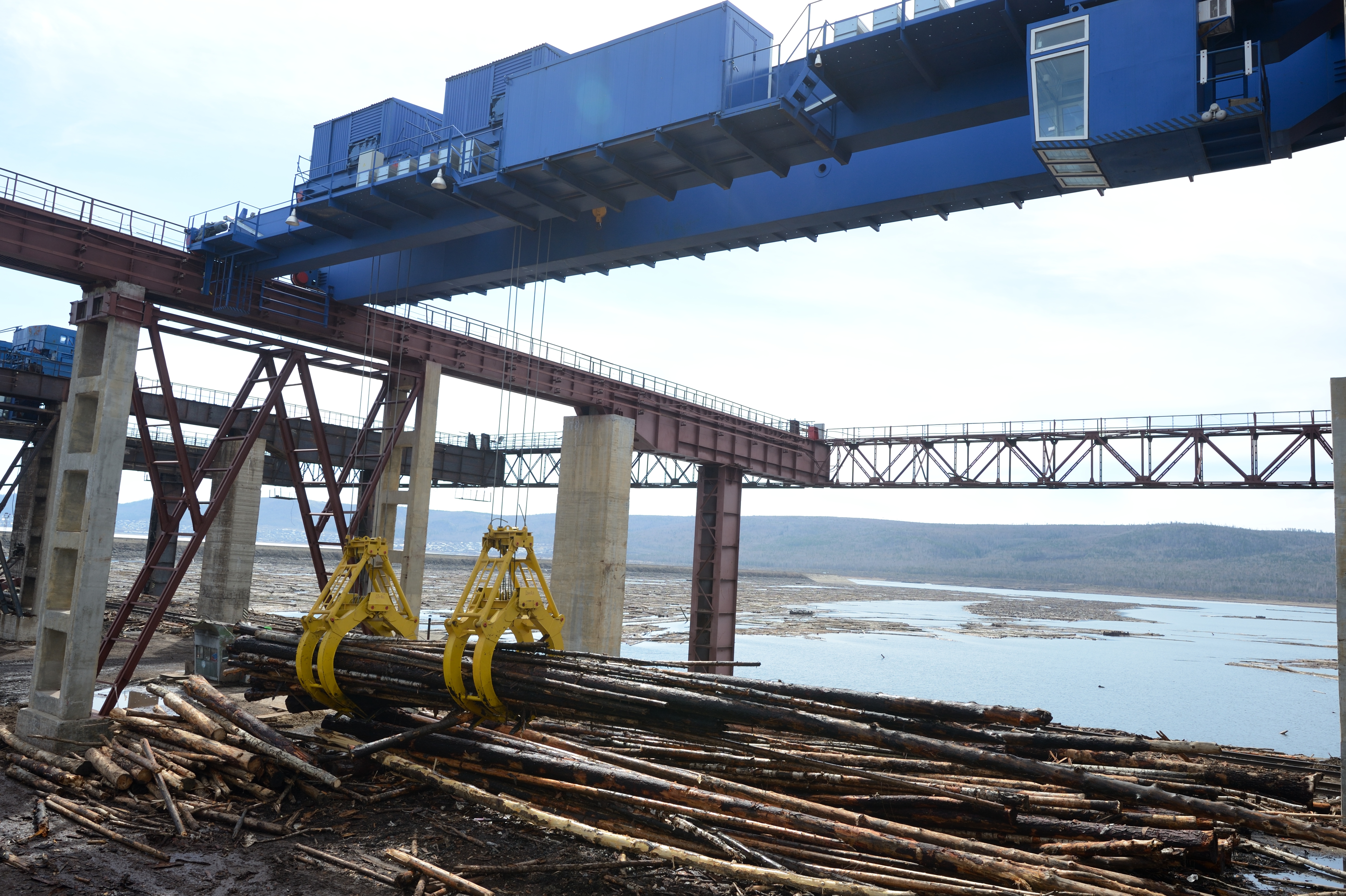 лесной порт. лесной порт ленинград. новороссийский порт. контейнеровоз порт новороссийск. восточный лесной порт.