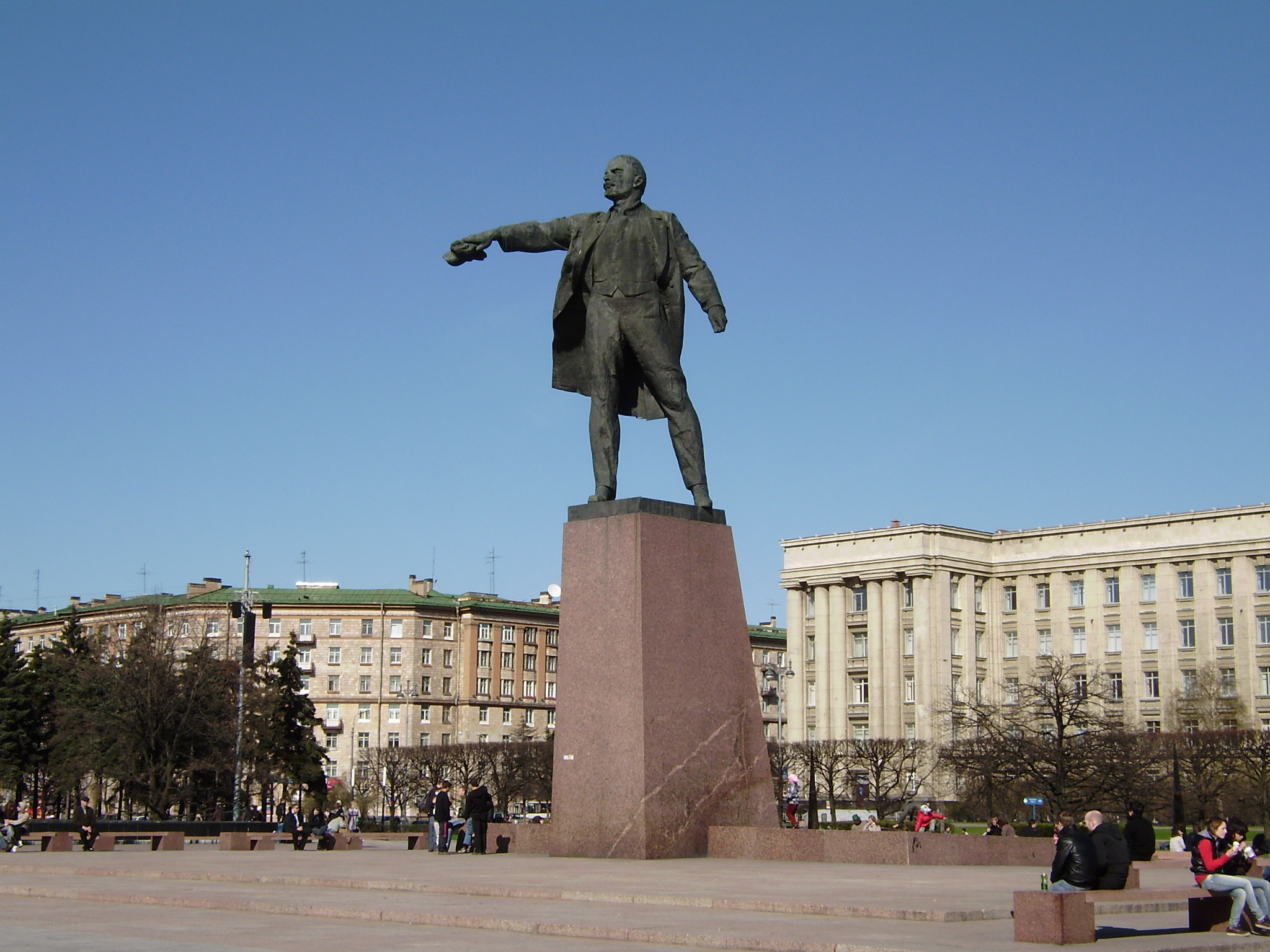 Monument to Lenin - Saint Petersburg