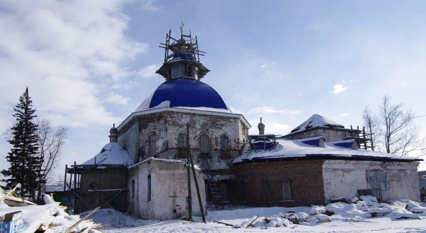 Оек иркутская область. Церковь Успения Пресвятой Богородицы Оек. Успенская Церковь село Оек. Храм Успения Божией матери Иркутск. Село Оек, Иркутский район.