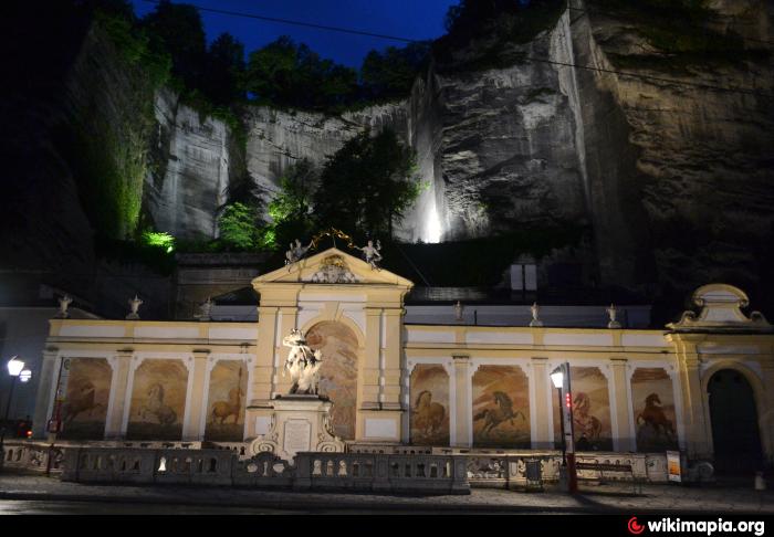 Pferdeschwemme Fountain / Ancient Horse Bath - Salzburg