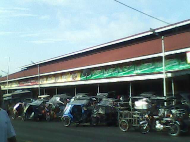 Castillejos Public Market - Castillejos