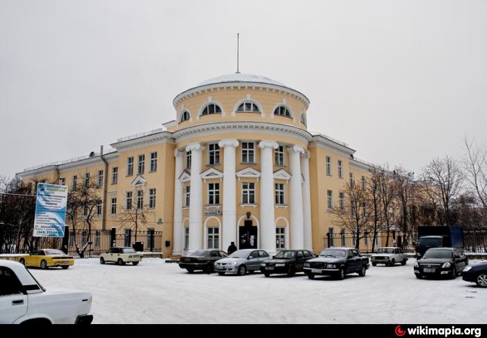 Екатеринбург старых большевиков 9 больница 23. Городская больница 23 Екатеринбург. 23 Поликлиника Екатеринбург. Советская 23 Екатеринбург. Памятник у 23 больницы.