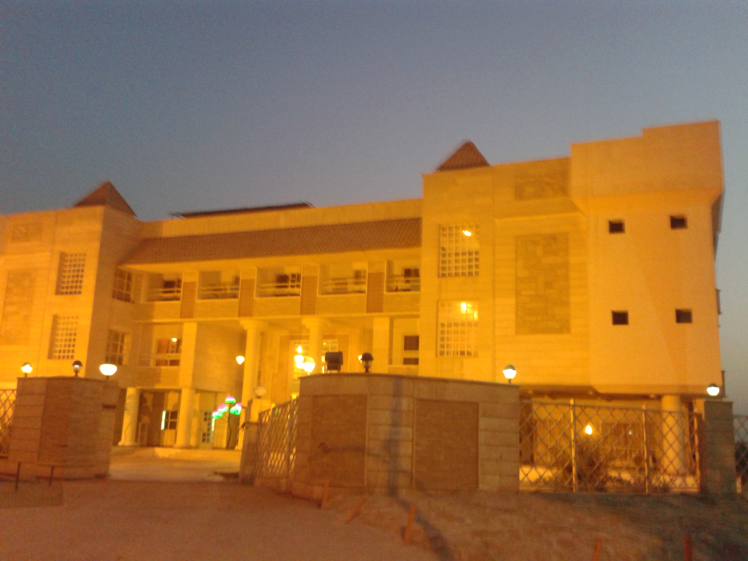 فندق النجف الاشرف الدولي - محافظة النجف | مبني