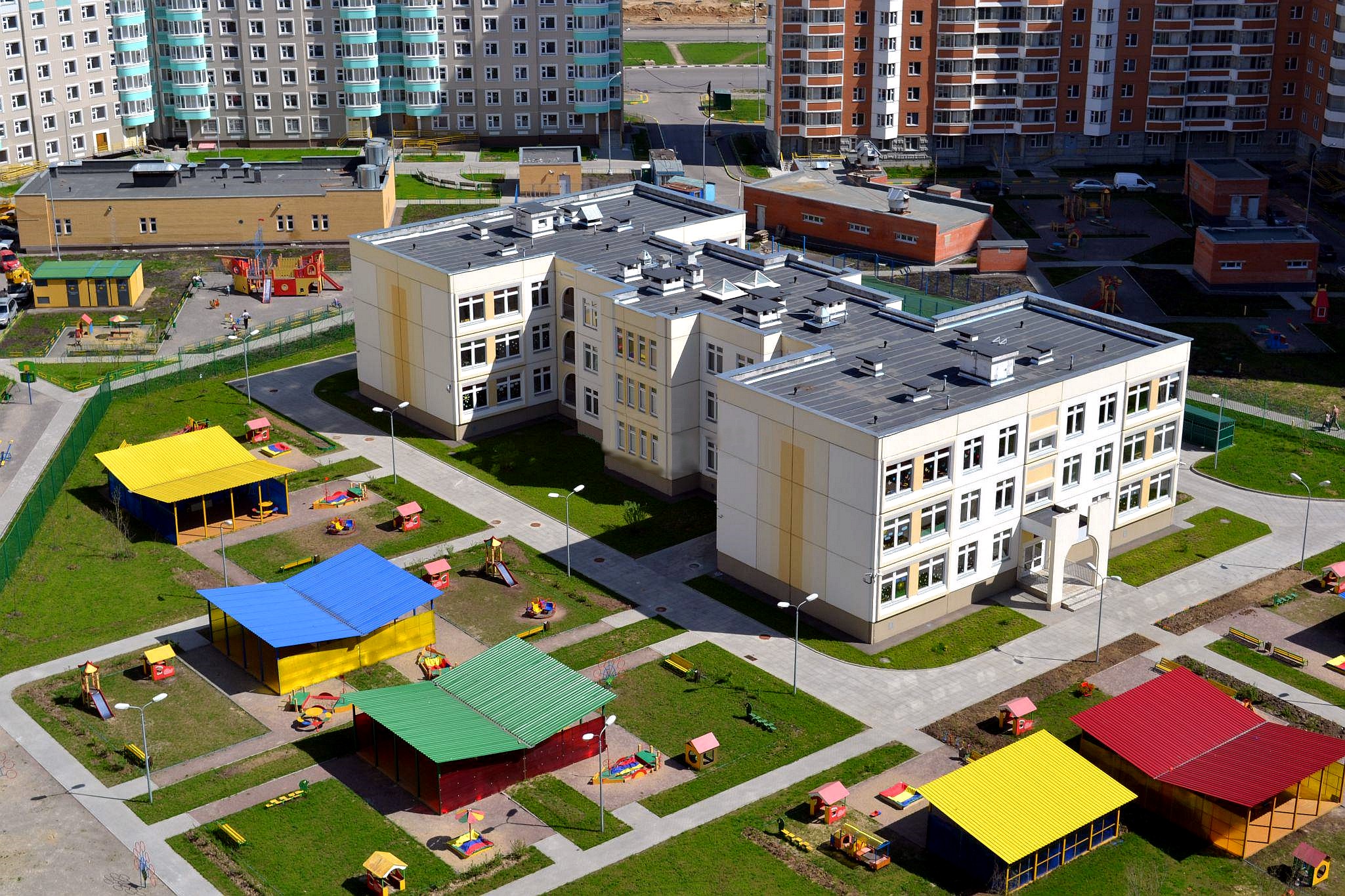 Ближайший школа рядом. Школа 2051 Некрасовка. Детский сад 2051 Некрасовка. Школа в Некрасовке.