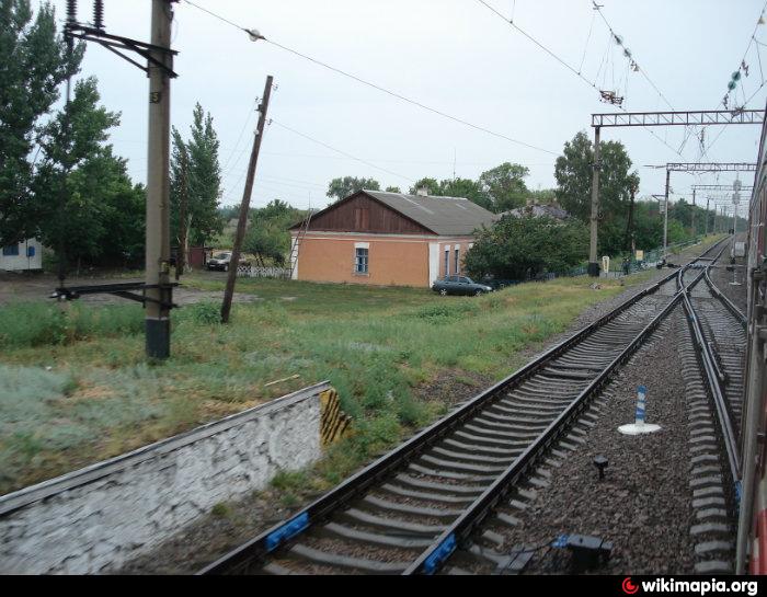 Станция поселок. ЖД станция Половцево. Поселок Половцево Новохоперский район. Половцево Воронежская область станция. Новохоперский р-н., станция Половцево.