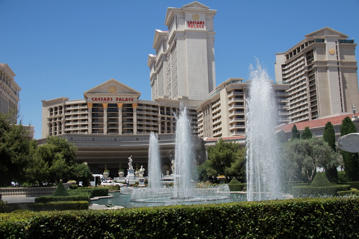 Caesars Palace fountains