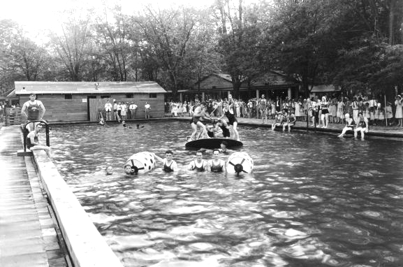 Rose Island Pool