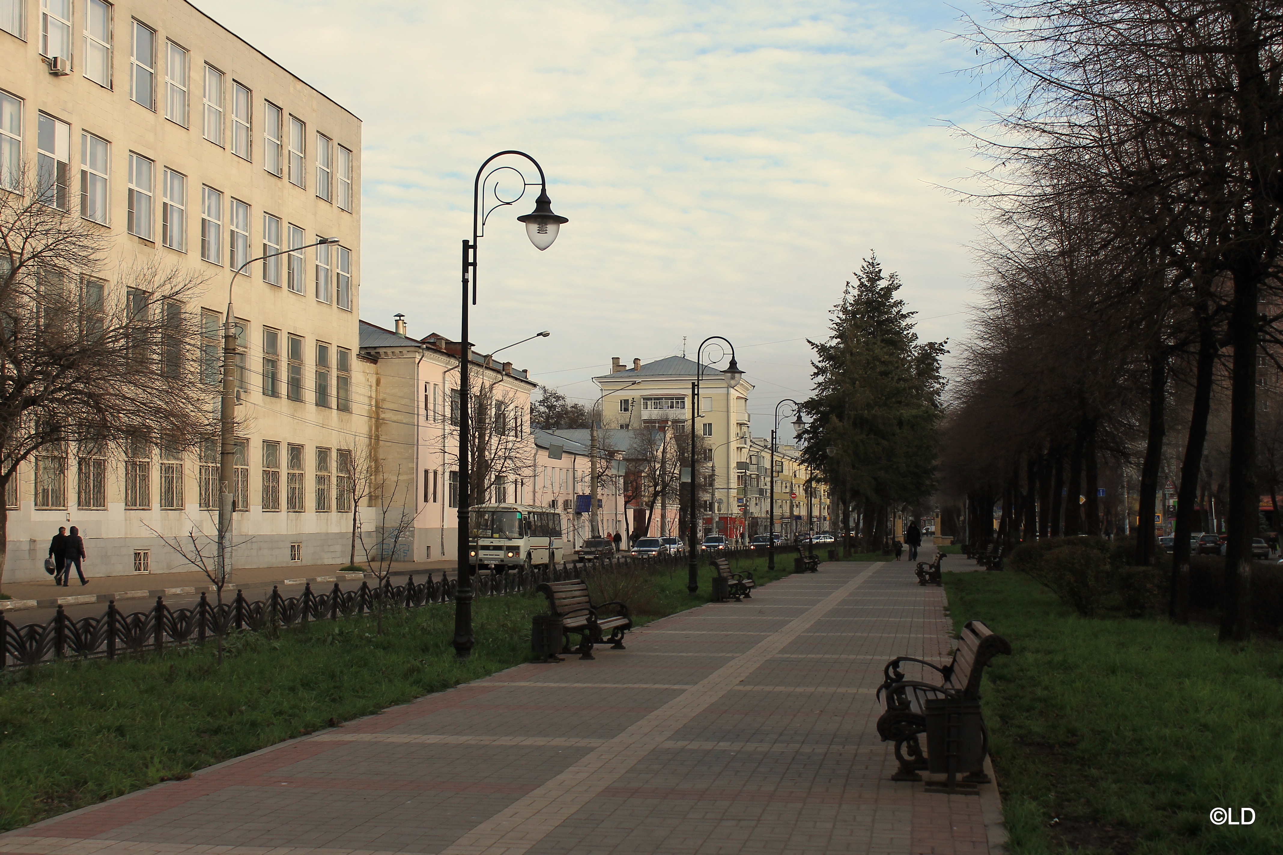 Бульвары воронежа. Кольцовский бульвар. Воронеж улица бульвар. Аллея Воронеж. Бульвары Воронежа для прогулок.