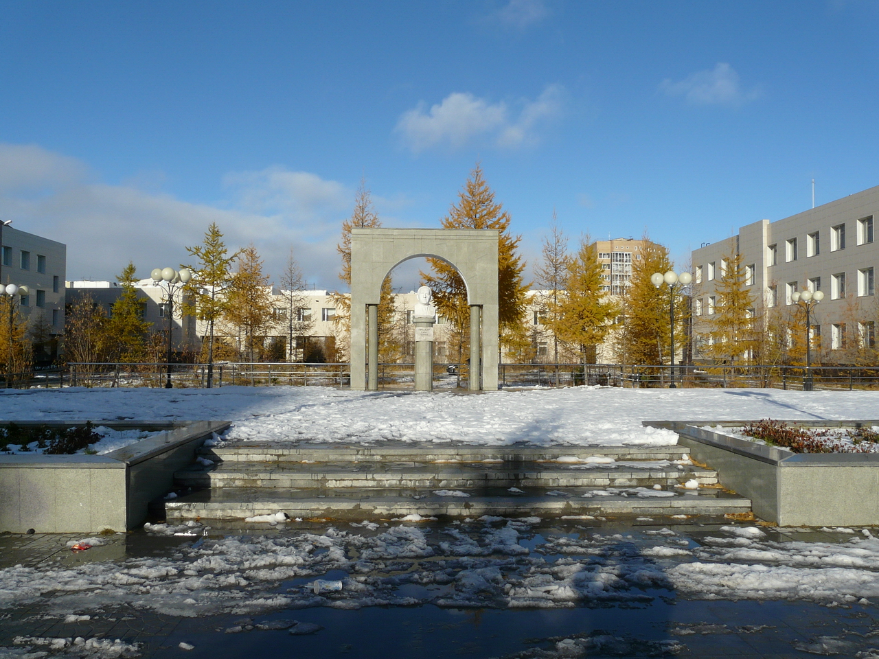 площадь новый уренгой памяти