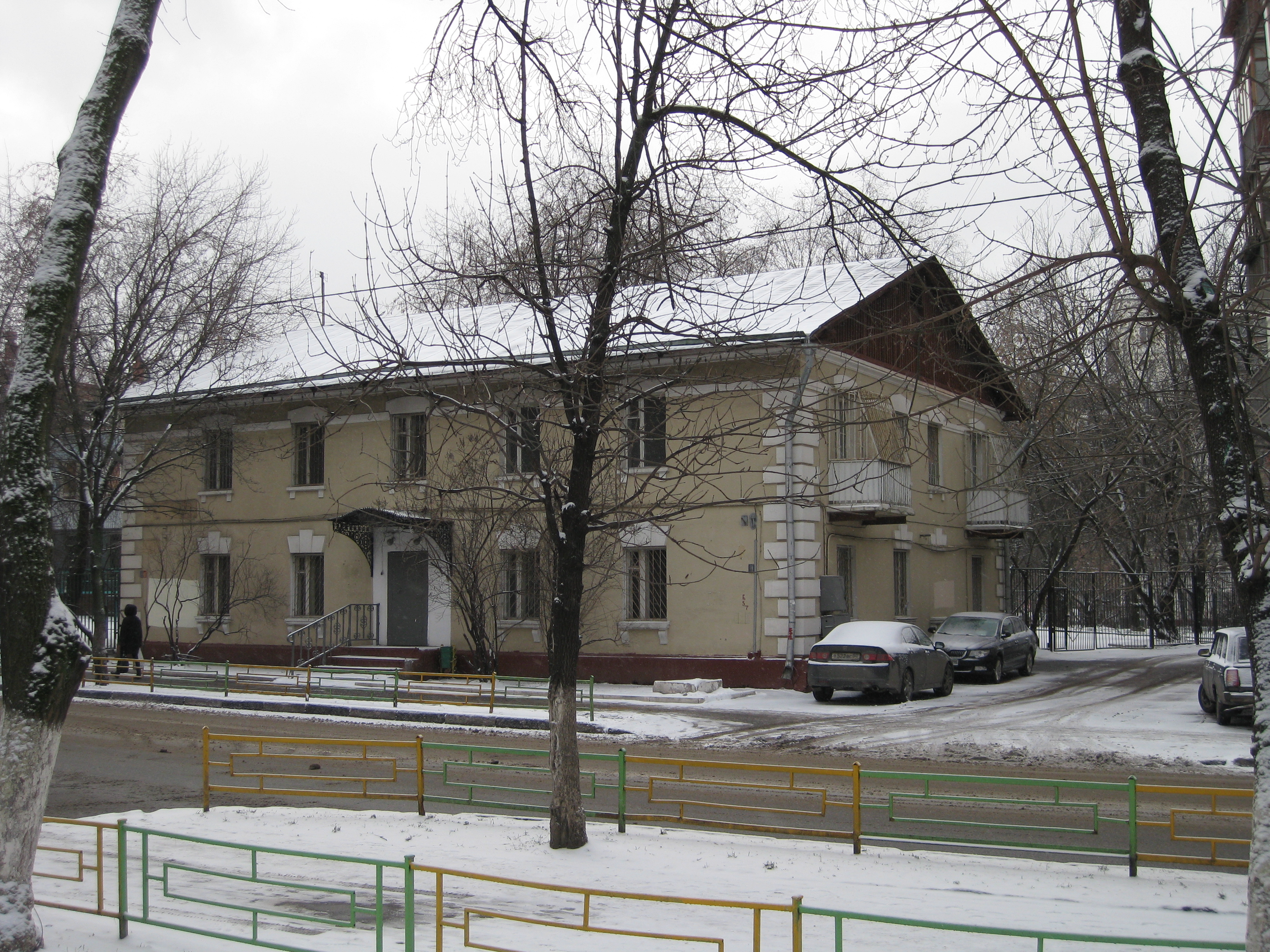 москва улица ухтомская