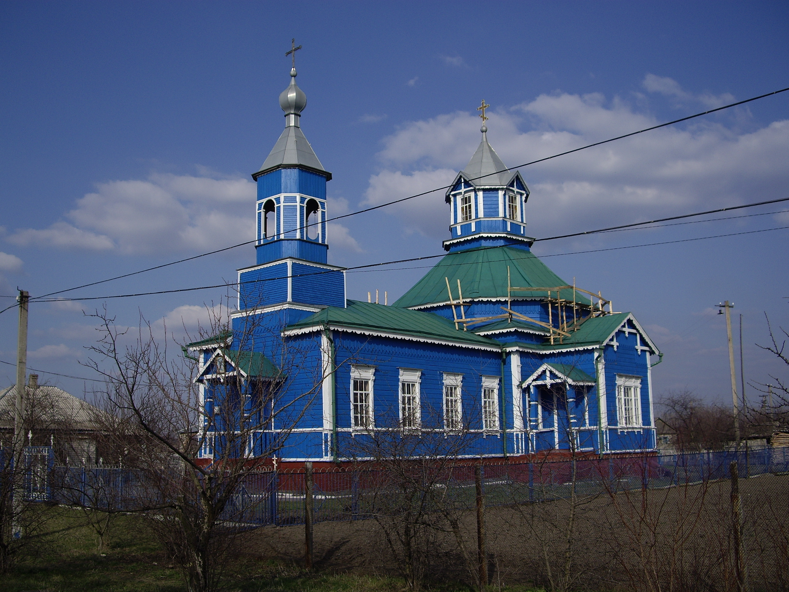 храмы луганской области