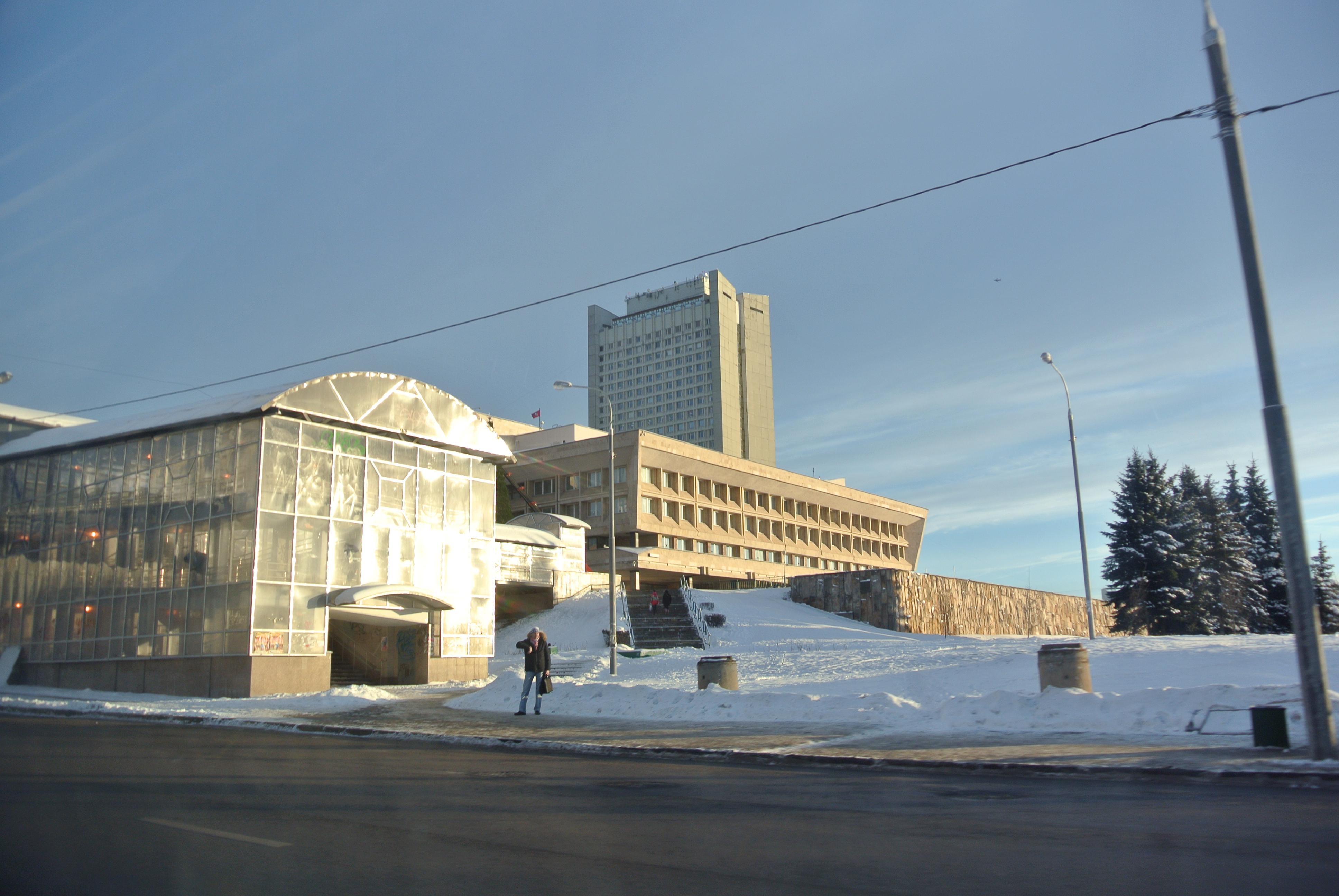 Парк победы автобусы. Остановка парк Победы Зеленоград. Парк Победы городские больницы. Автобусный парк парк Победы Москва.