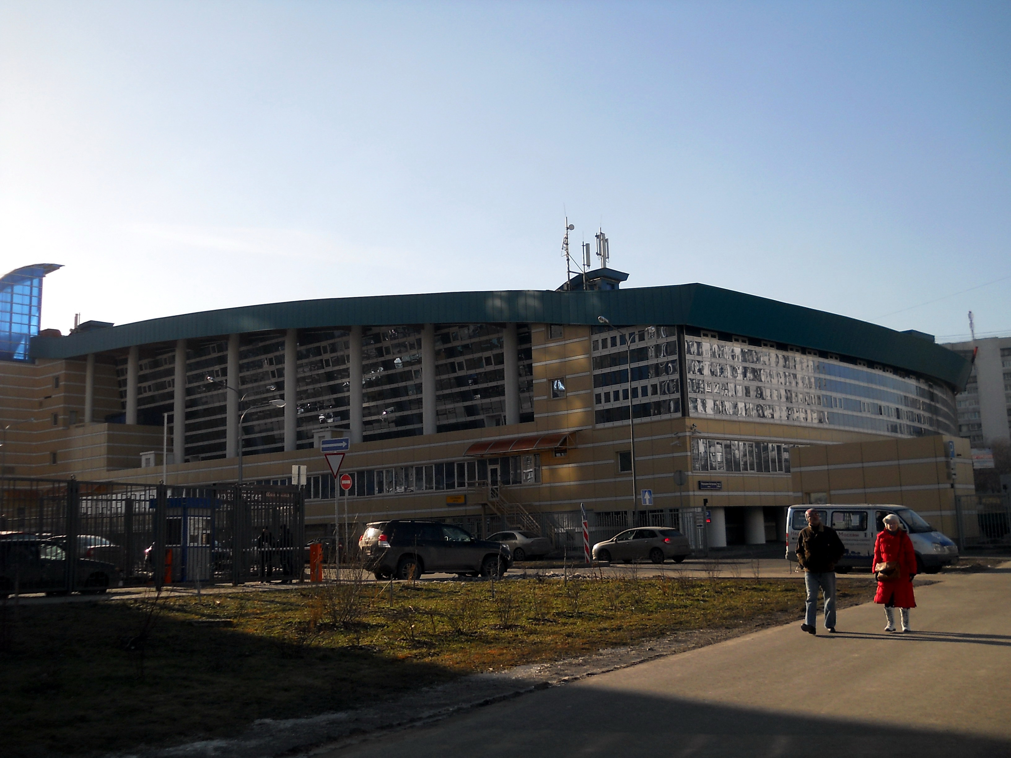 Государственный комплекс. Янтарь Ледовый дворец Москва. Дворец спорта Строгино. Рижский дворец спорта. ДС янтарь Москва.