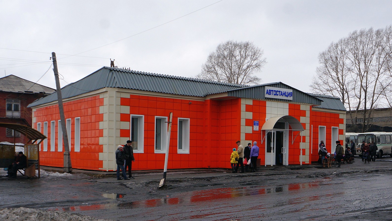 Поселок городского типа красное. Автостанция Яшкино. Поселок Яшкино Кемеровской области. Станция Яшкино Кемеровская область. Поселок Яшкино автостанция.