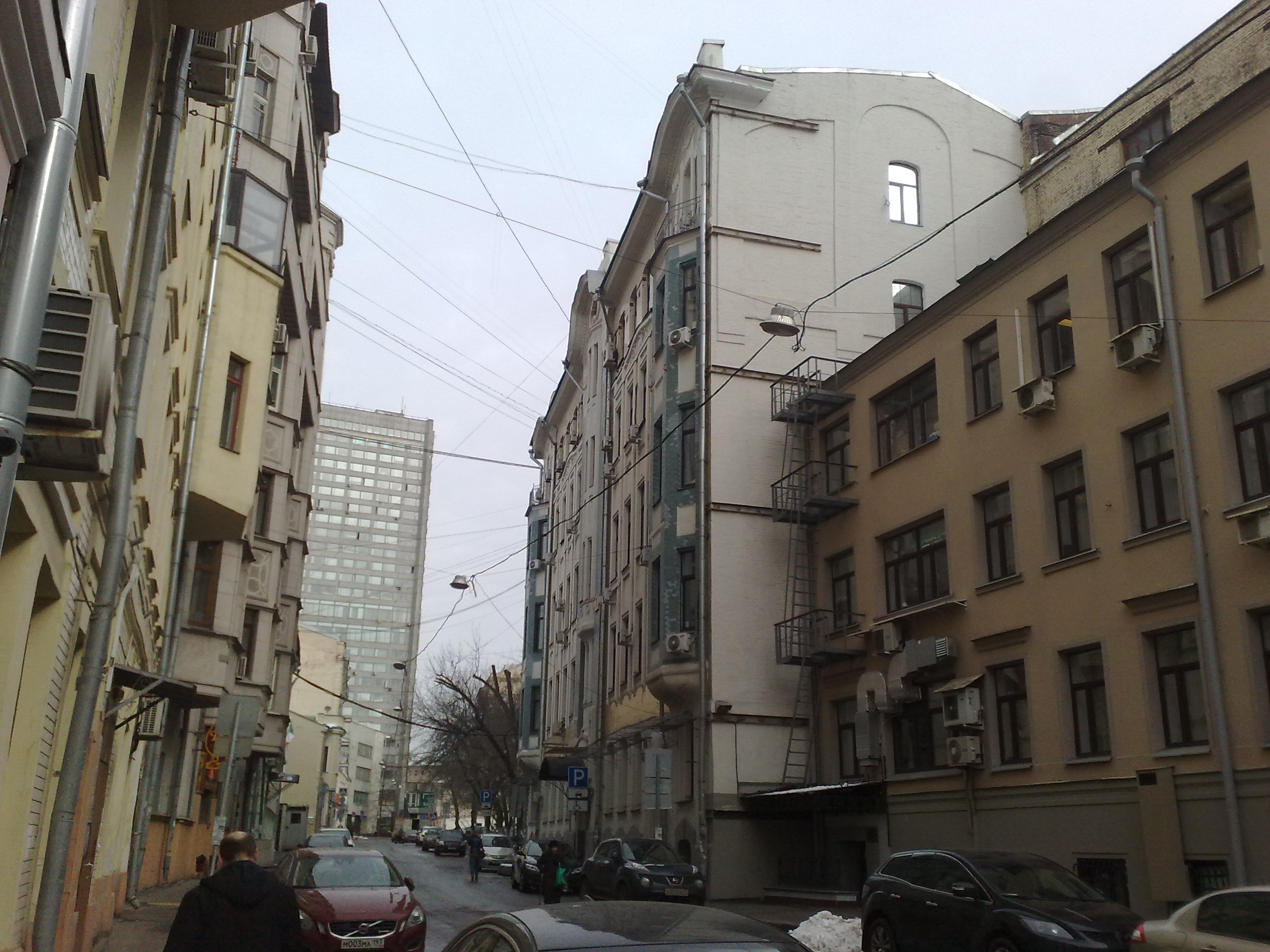 поликлиника 92 на арбате гп 3 филиал 3. , д. малый николопесковский пер. николопесковский переулок 4 стр 1 поликлиника. 3.