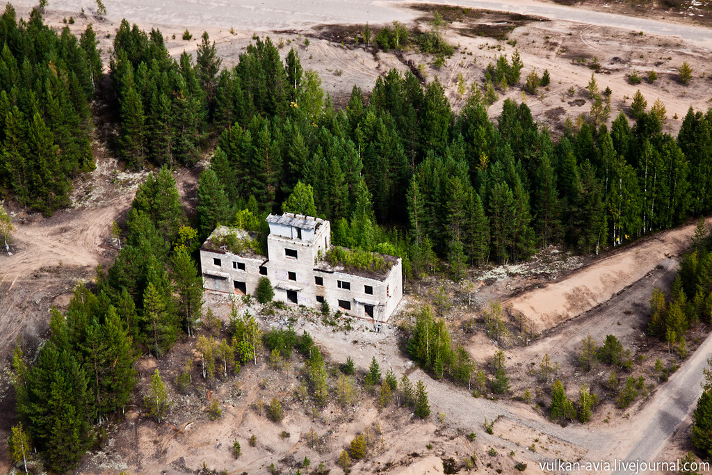World / Russia / Arhangelsk / Onega , 36 км от центра (Онега) Мир ...
