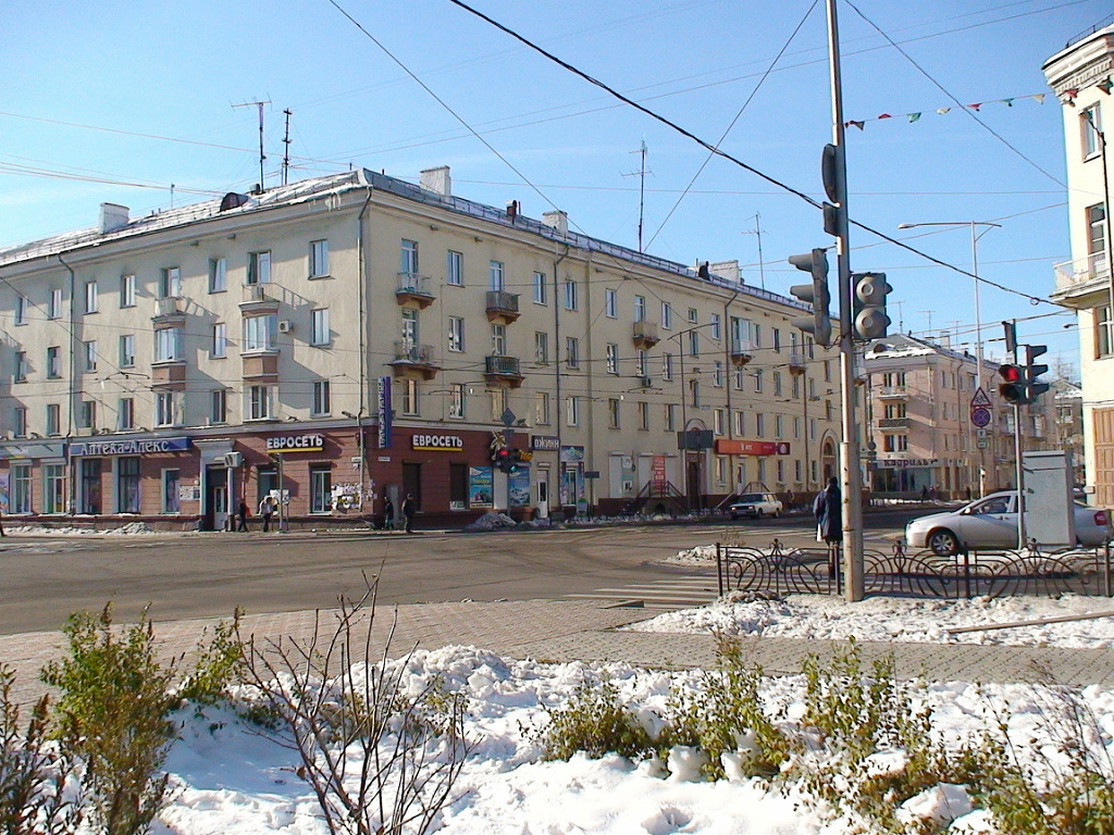 Улицы города ангарска. Ангарск 80-й квартал. 80 Квартал Ангарск. Ангарск 80 квартал дом 1. 80 Квартал Ангарск дом 10 Ангарск.