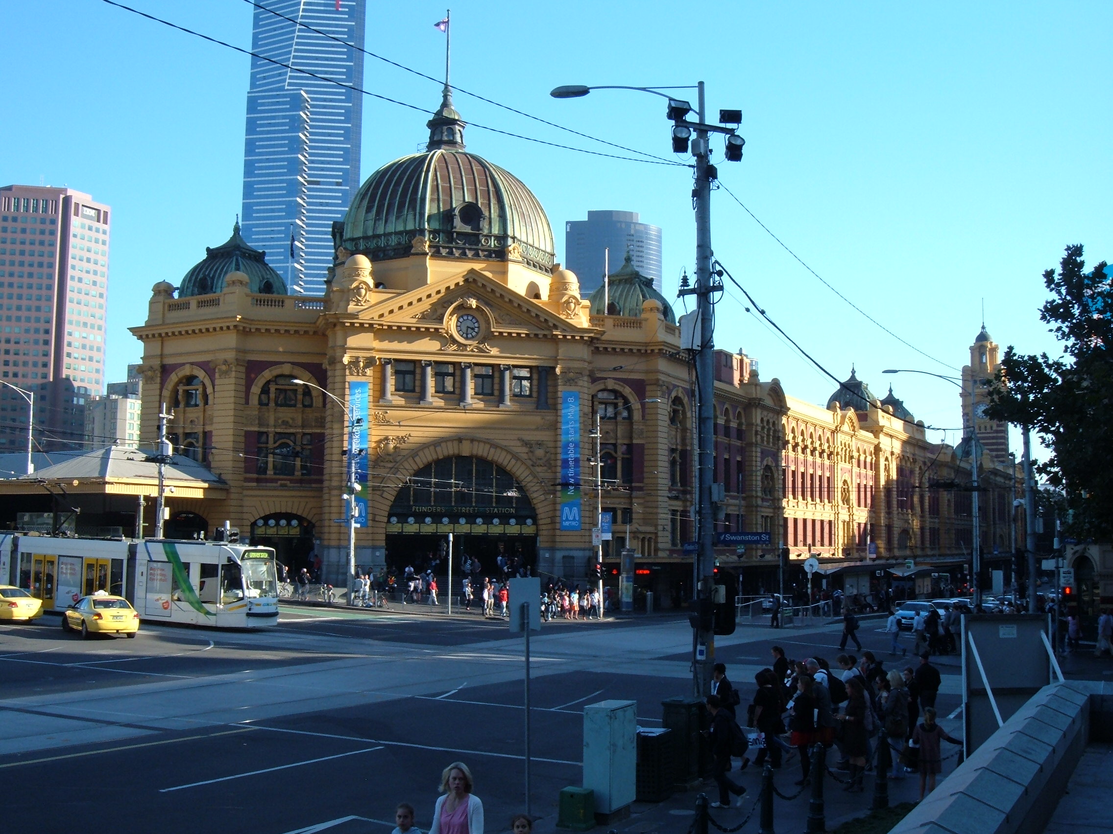 flinders clock and flinders street station - Greater Melbourne