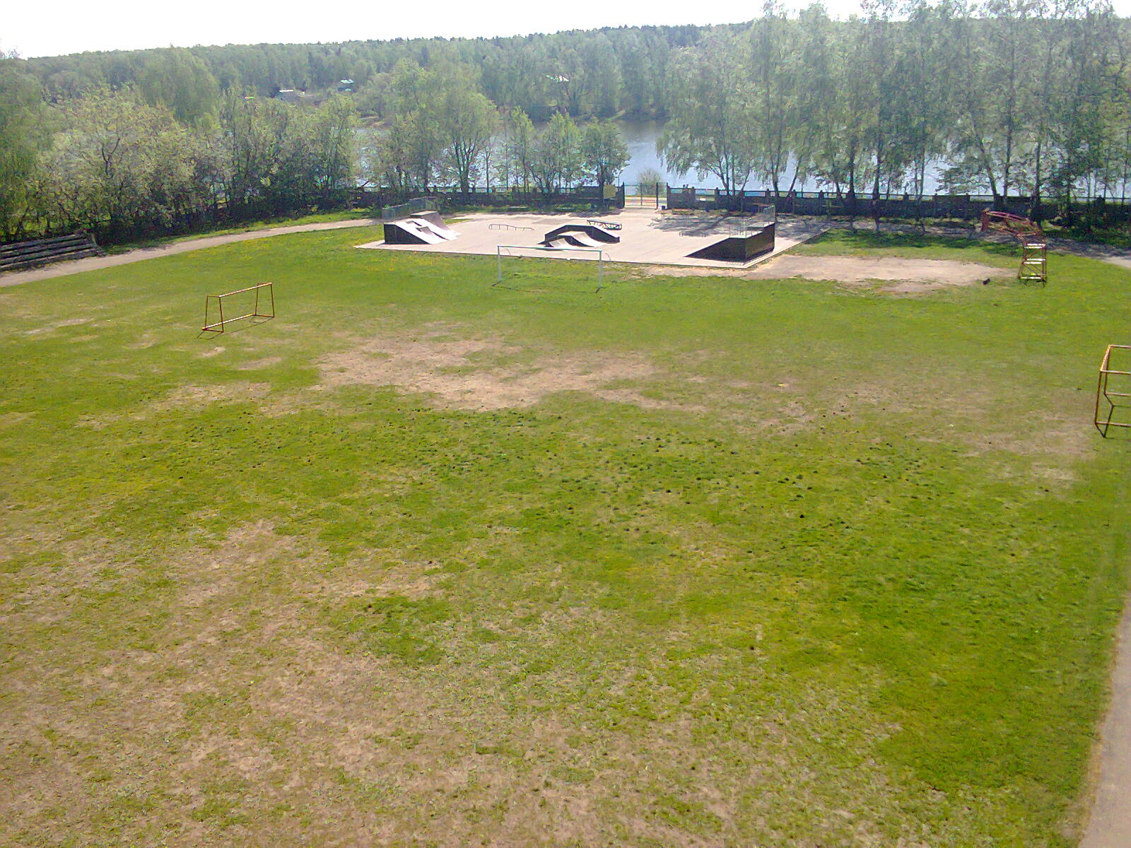 электроугли парк. г. каменский пруд электроугли пляж. электроугли парк. достопримечательности электроугли липовые аллеи.