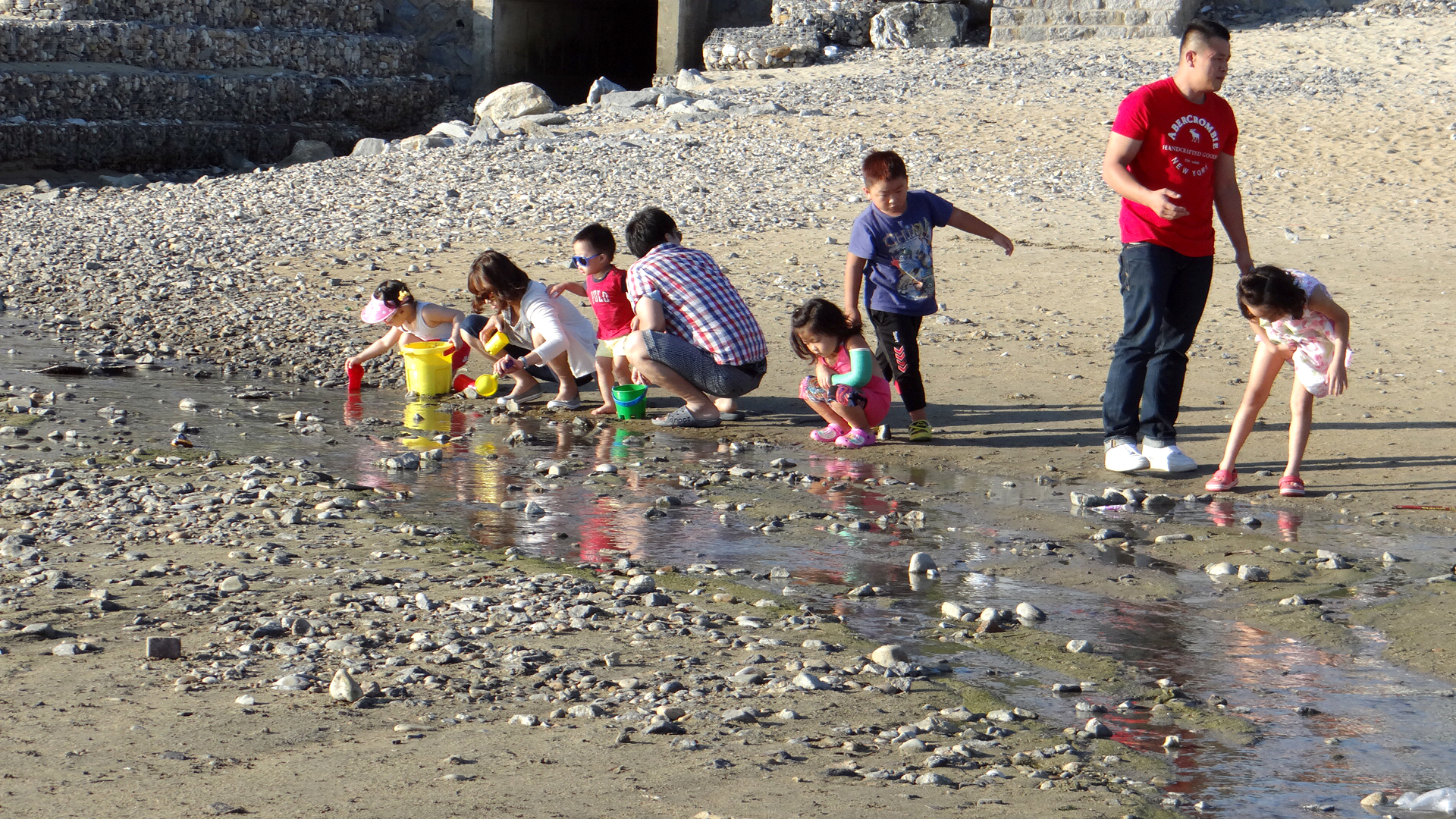 Dongmak beach