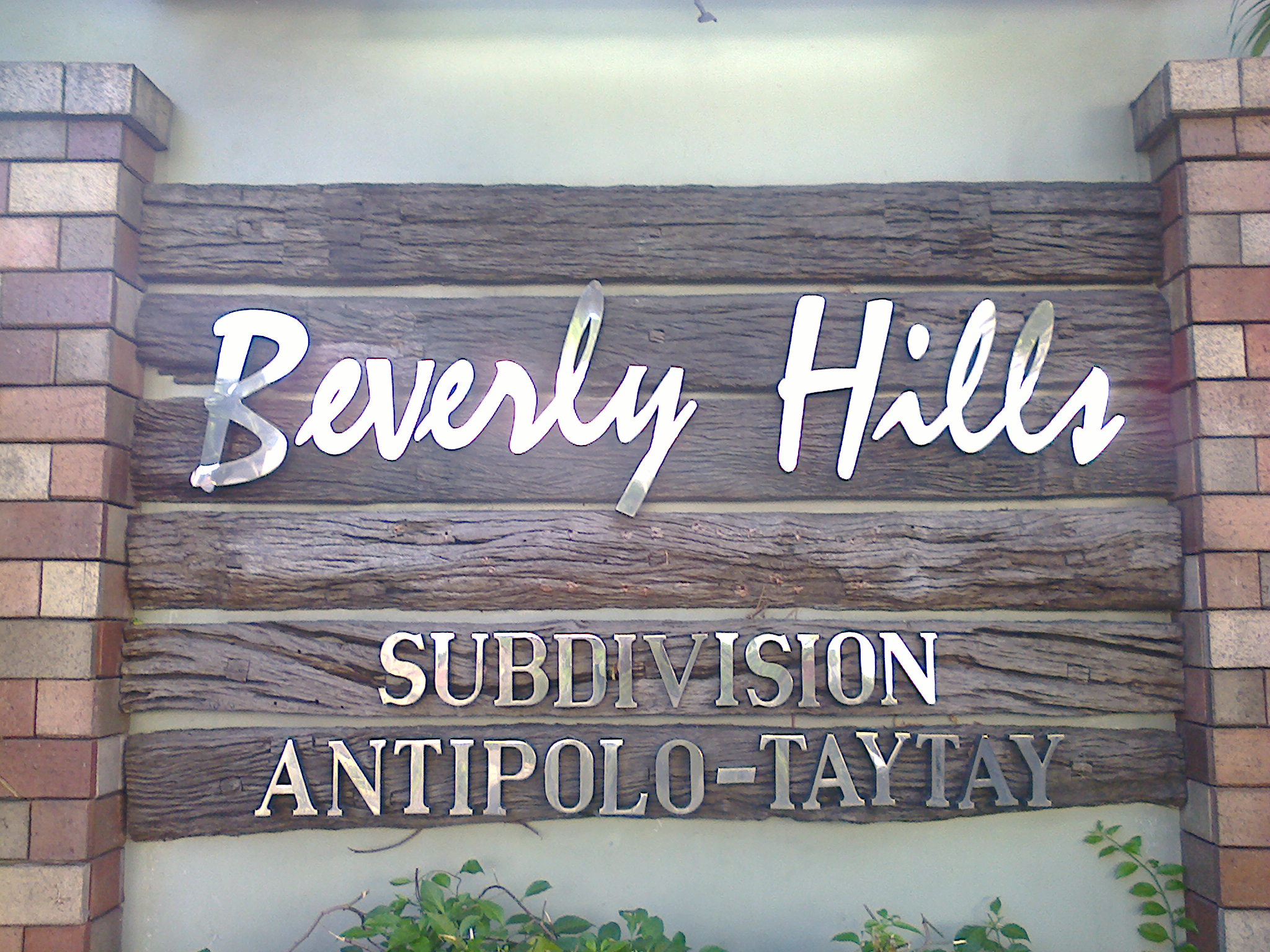 Beverly Hills Subdivision Taytay