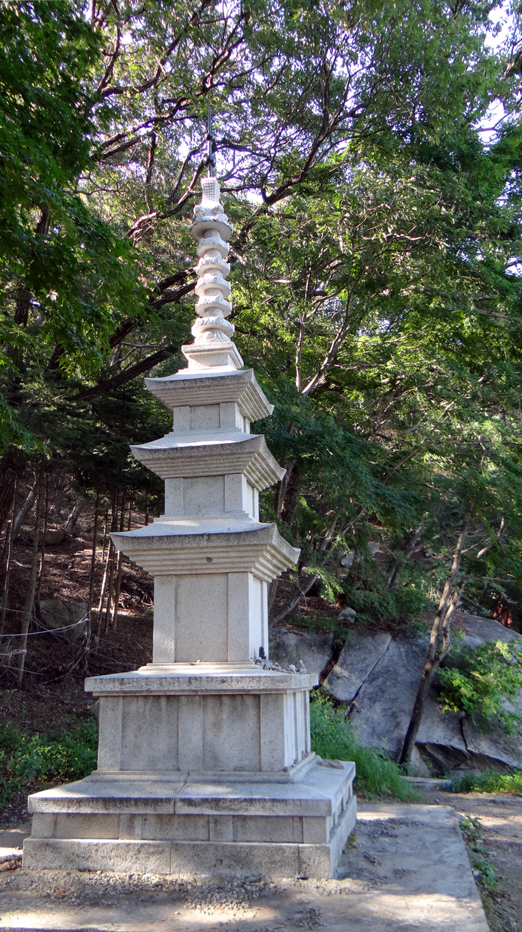 Jeongsusa Three-Story Stone Pagoda