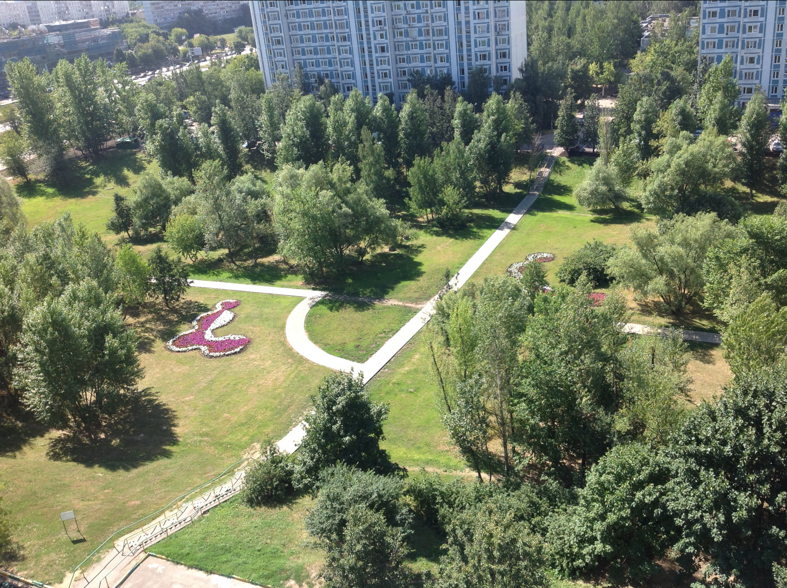 парк в пойме реки городни