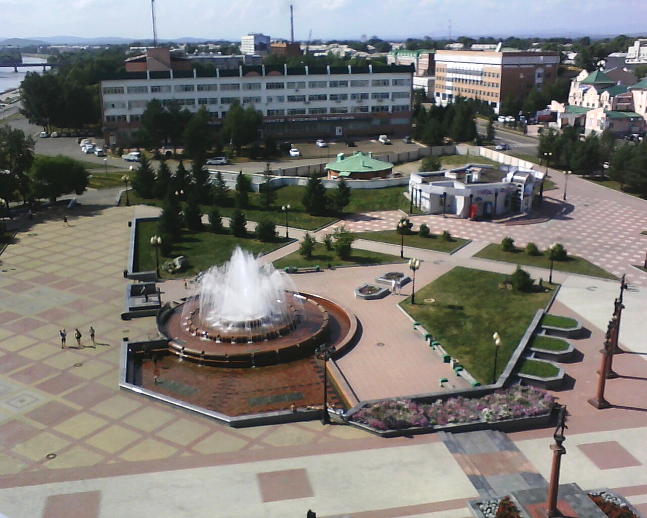 Театральная площадь Биробиджан