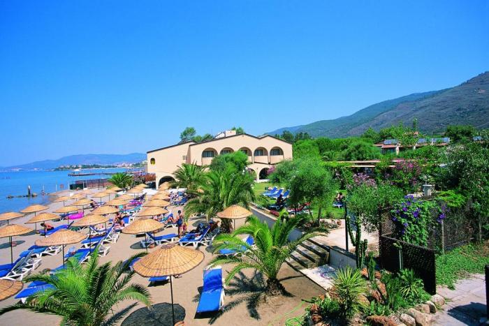 Dogan Paradise Beach Resort 3+ - Menderes District (English)