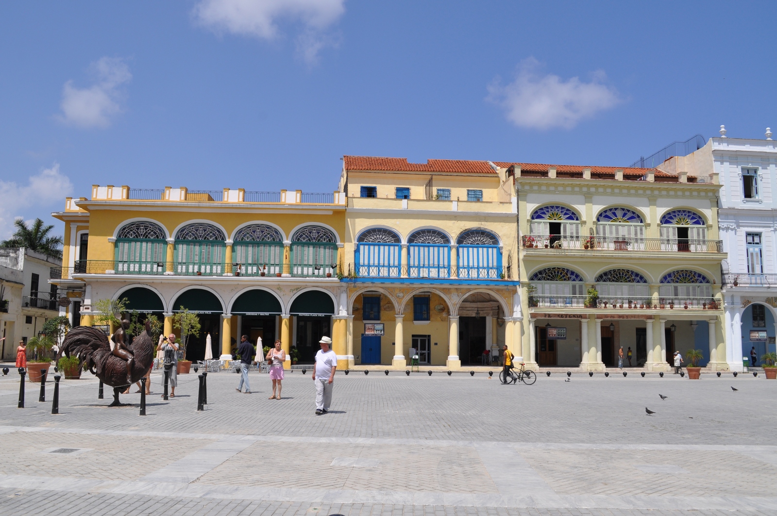 Plaza Vieja - Havana