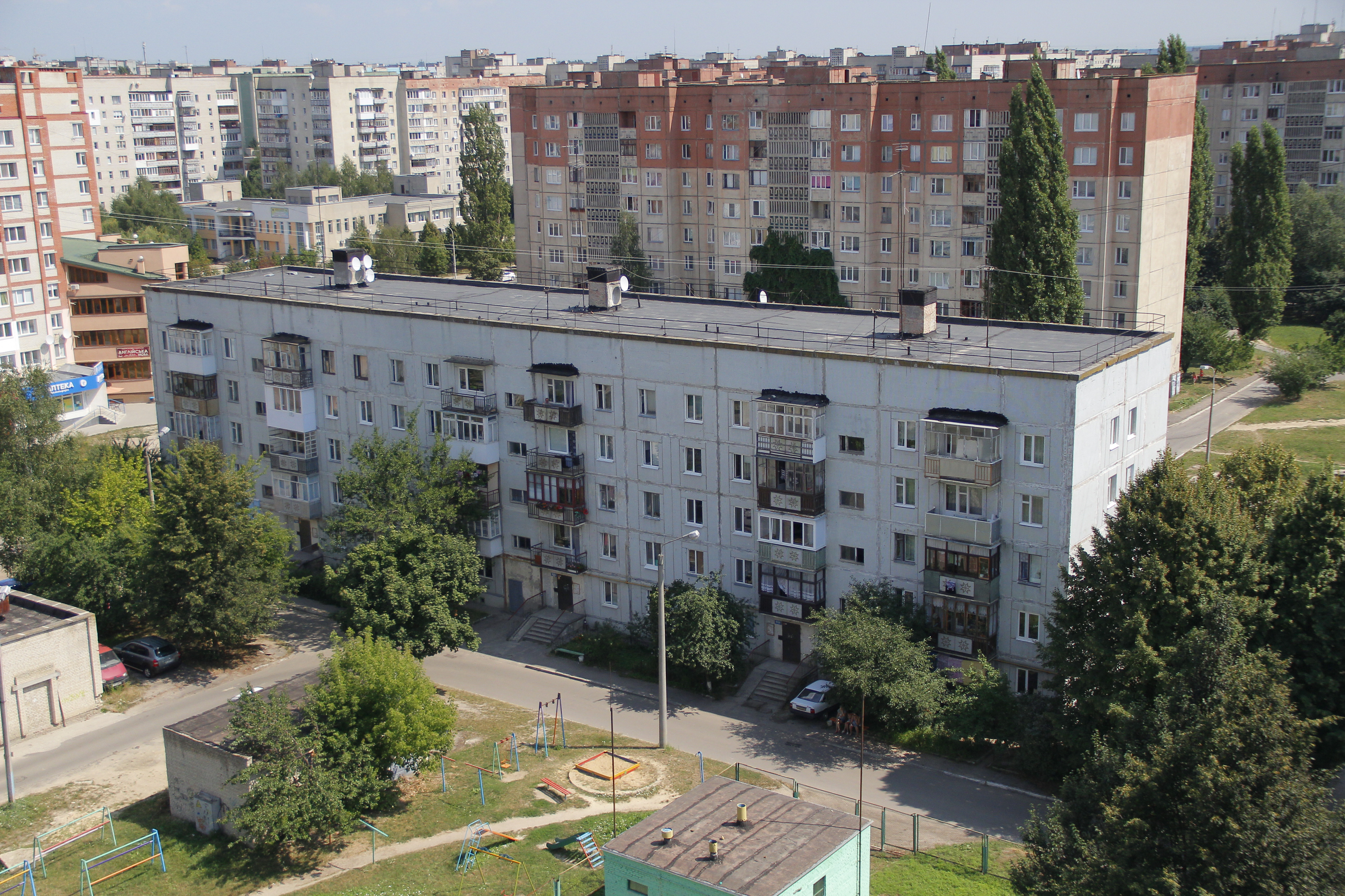 85 г. Луцк улицы. Луцк улицы города. Дом Кравчука. Жилой дом в городе Луцк.