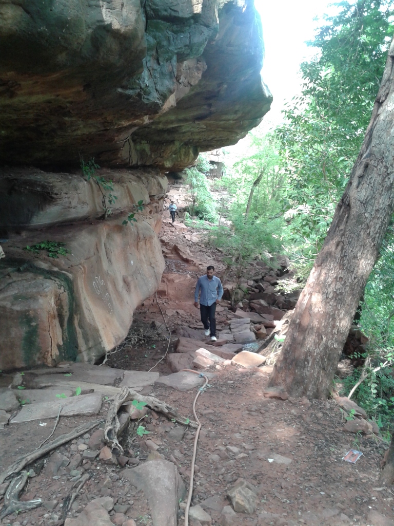 Hanging Rock | stone/rock feature