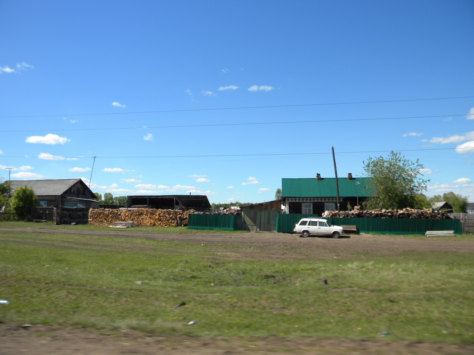 Погода александровка иркутская область. Село Александровка Братский район. Село Александровка Братский район Иркутская область. Деревня Александровка Самарская область. Село Александровка Ставропольский район Самарская область.