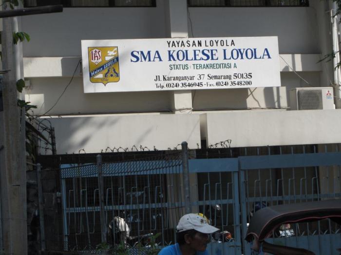 Sma Kolese Loyola Semarang Semarang Jlkaranganyar 37