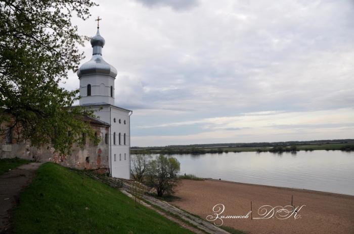 Юрьевск. Пляж Юрьево Великий Новгород. Юрьевский пляж в Великом Новгороде. Юрьевская набережная Великий Новгород. Деревяницкий пляж Великий Новгород.