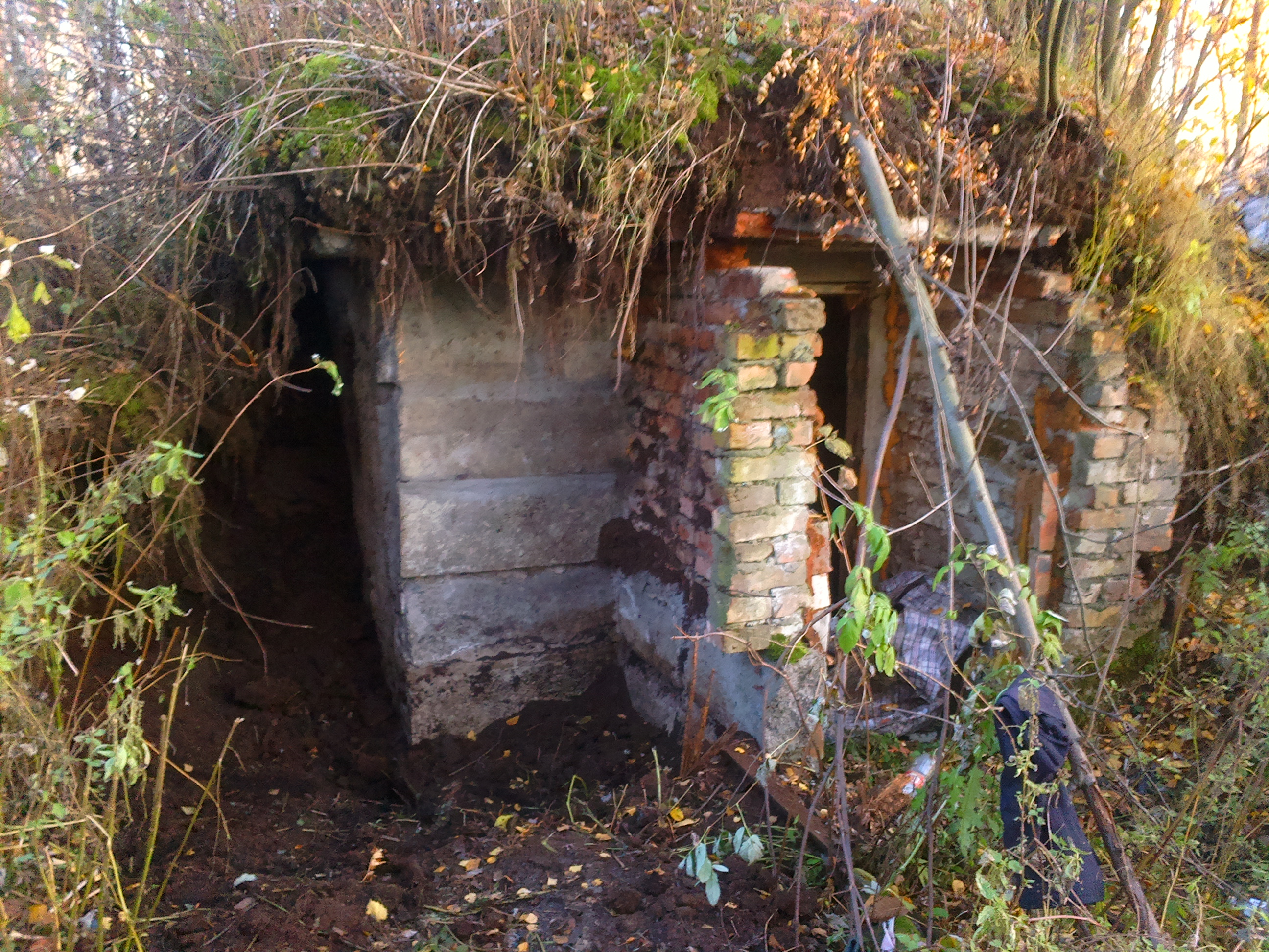 подвалы домов петербург. подвалы петербурга. подвалы санкт-петербурга. погреб санкт петербург. пороховые погреба в спб.