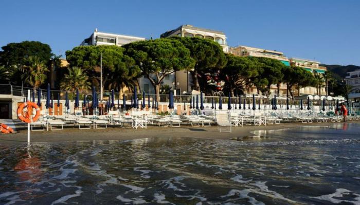 Grand Hotel Spiaggia 4 Alassio