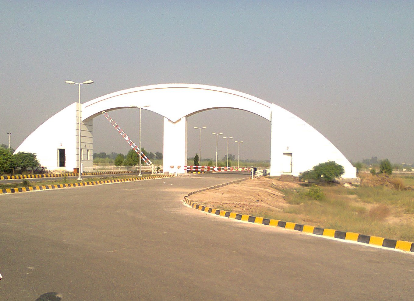 Main Gate (UET Faisalabad)