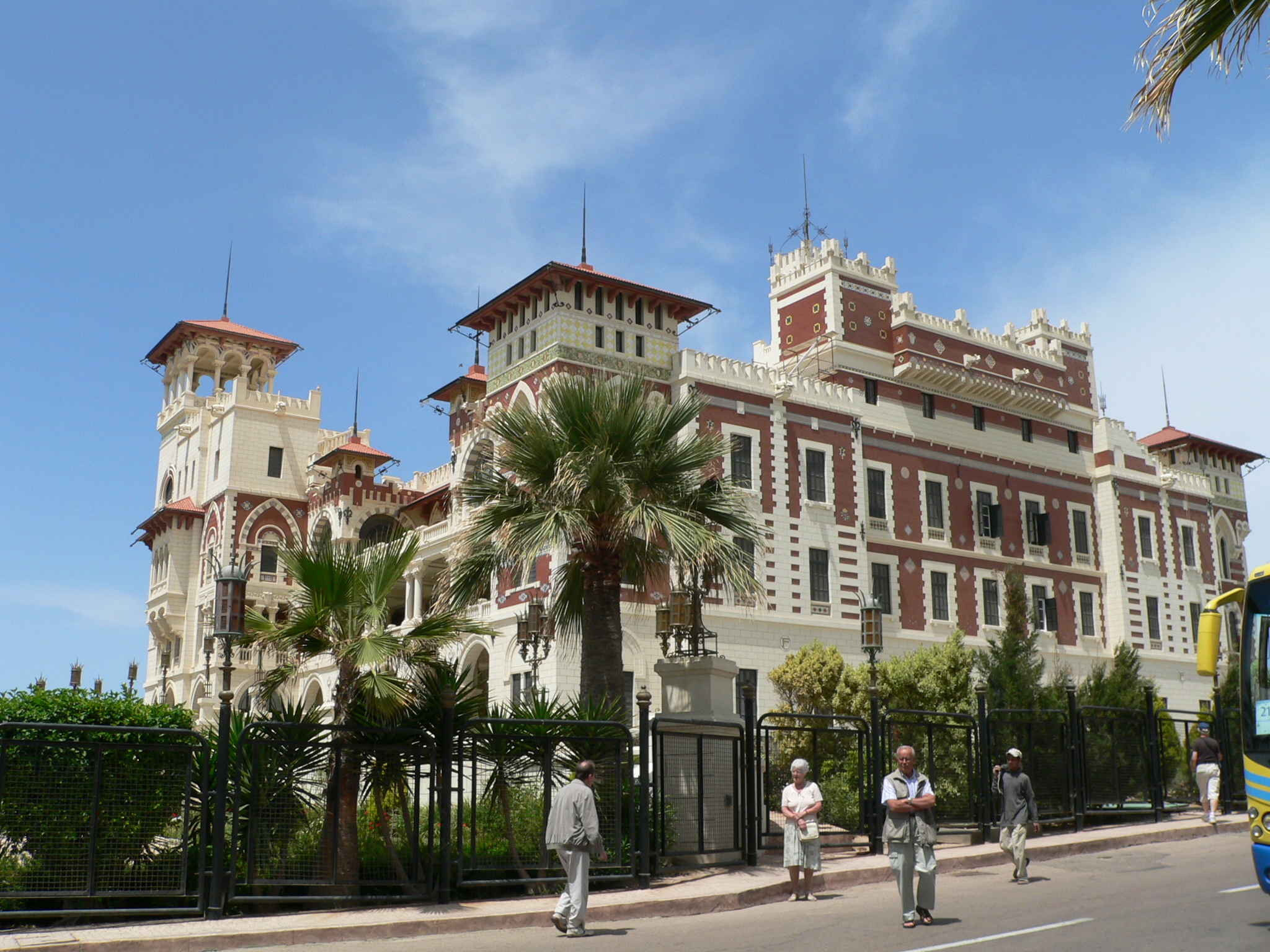 Ù‚ØµØ± Ø§Ù„Ù…Ù†ØªØ²Ù‡ - Ø§Ù„Ø¥Ø³ÙƒÙ†Ø¯Ø±ÙŠØ©