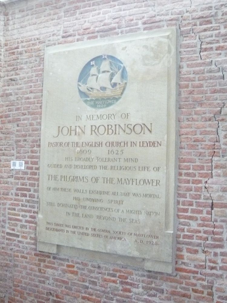 Gedenkplaat voor John Robinson - Leiden (gemeente)