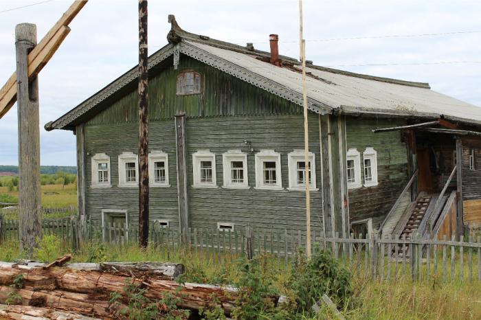 Архив погоды холмогоры. Село Койнас Лешуконский район. Деревня Заручей Архангельская область. Село Вожгора Лешуконского района Архангельской области. Село Койнас Архангельской области.