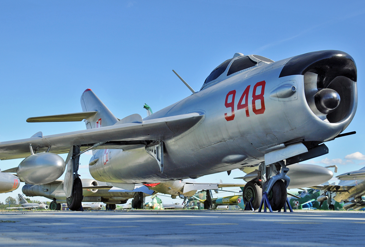 Миг 17. Самолет миг 17пф. Mig 17. Миг-17 ПФ истребитель. Mig-17pf.