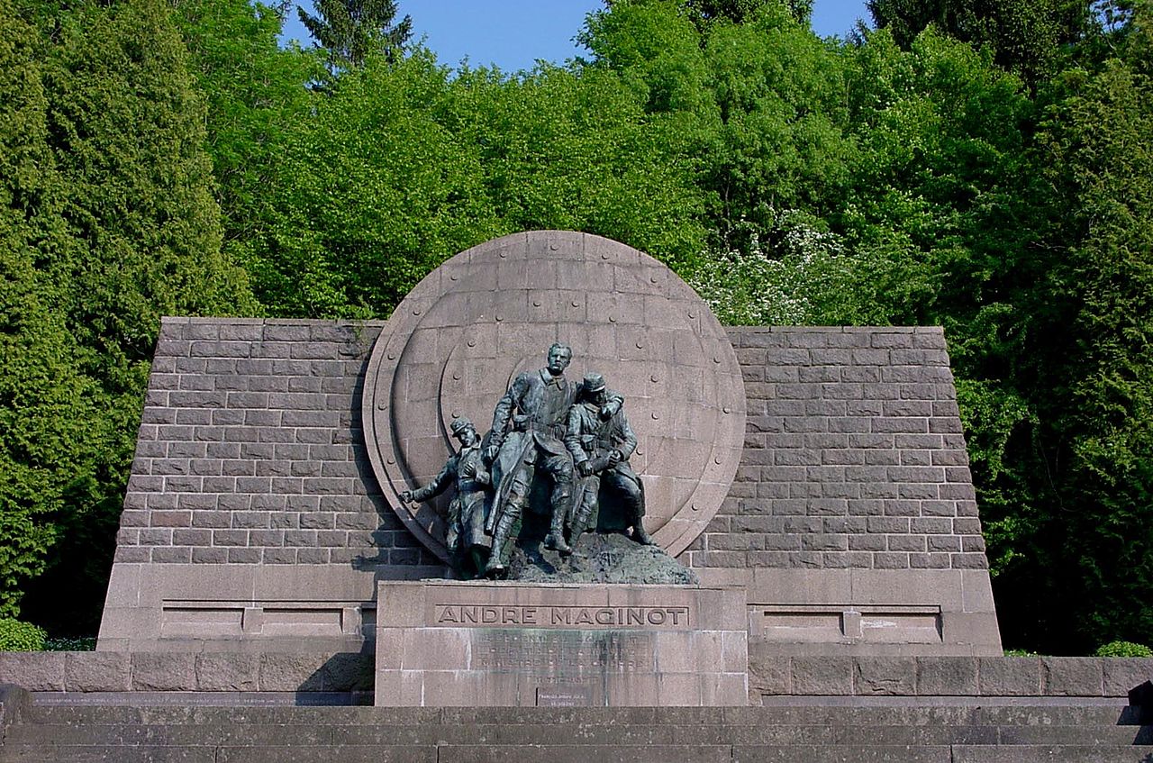 André Maginot Memorial Monument First World War 1914 1918 - 