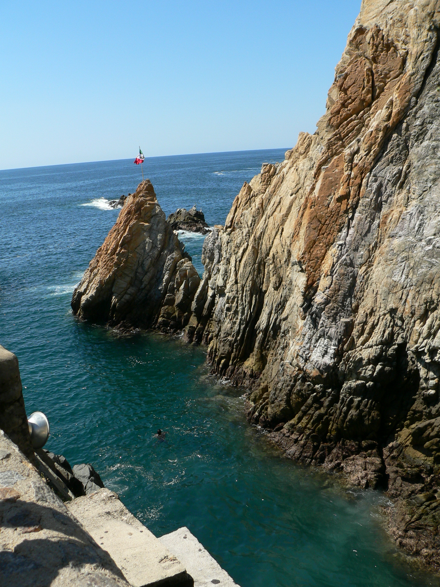 La Quebrada (Cliff Divers) - Acapulco