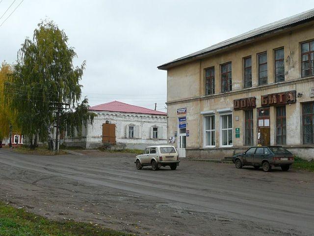 Погода в чермозе на месяц. Чёрмоз торговые ряды. Чёрмоз и чермозяне. Пермь Чермоз населения. Старый город чёрмоз.