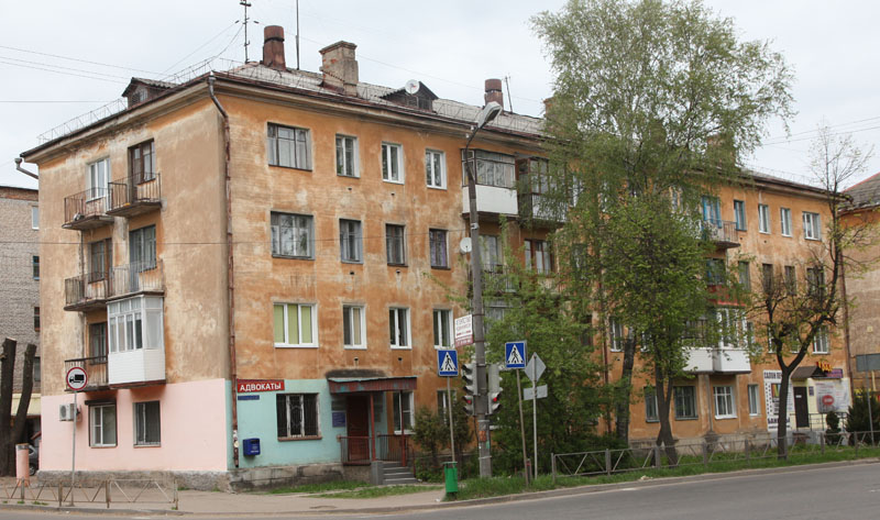 Великие луки октябрьский. Октябрьский проспект 40 Великие Луки. Октябрьский проспект Великие Луки. Великие Луки проспект Октябрьский дом 7. Великие Луки Октябрьский проспект д23.