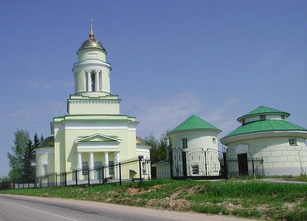 Погода в ершово на день. Храм в Ершово Звенигород. Село Ершово Звенигород. Село Ершово Одинцовский район Московская область. Храм Живоначальной Троицы в Ершово.