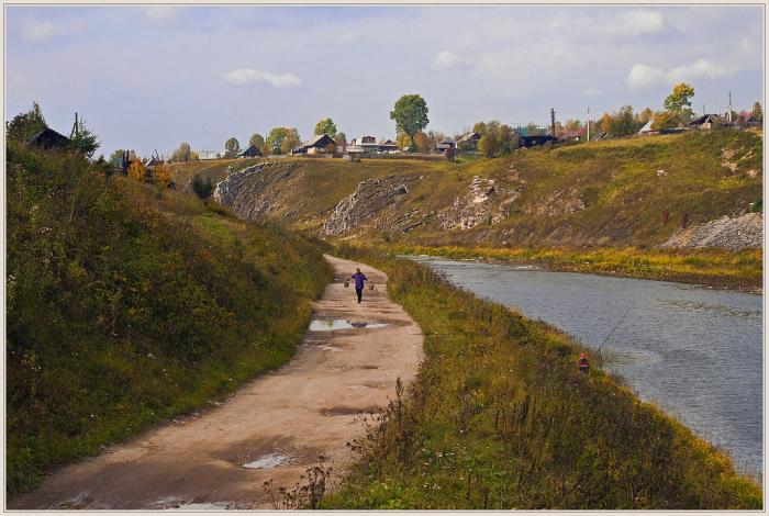 Погода в александровском. Горнозаводск Кусье Александровский дорога. Население Кусье Александровский. Устье Александровское Пермский. Рабочий посёлок Кусье-Александровский стрельный.