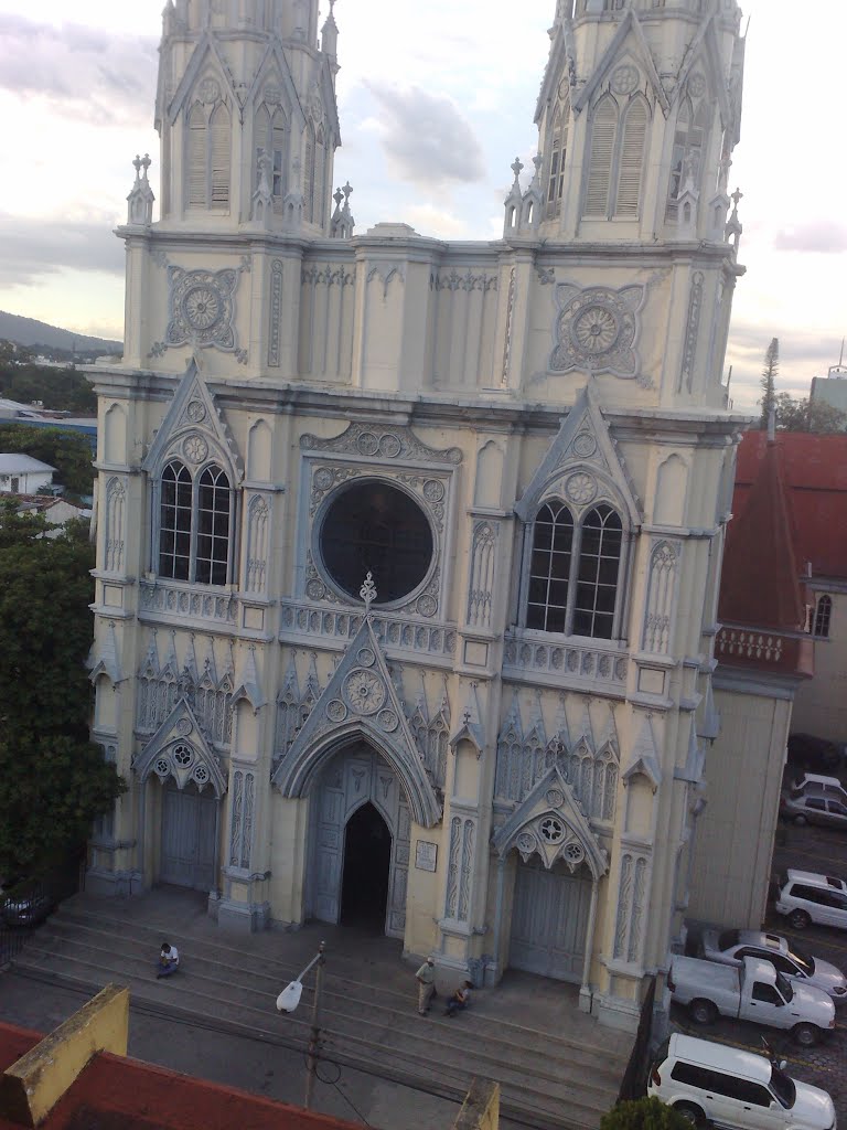 basilica-sagrado-corazon-san-salvador